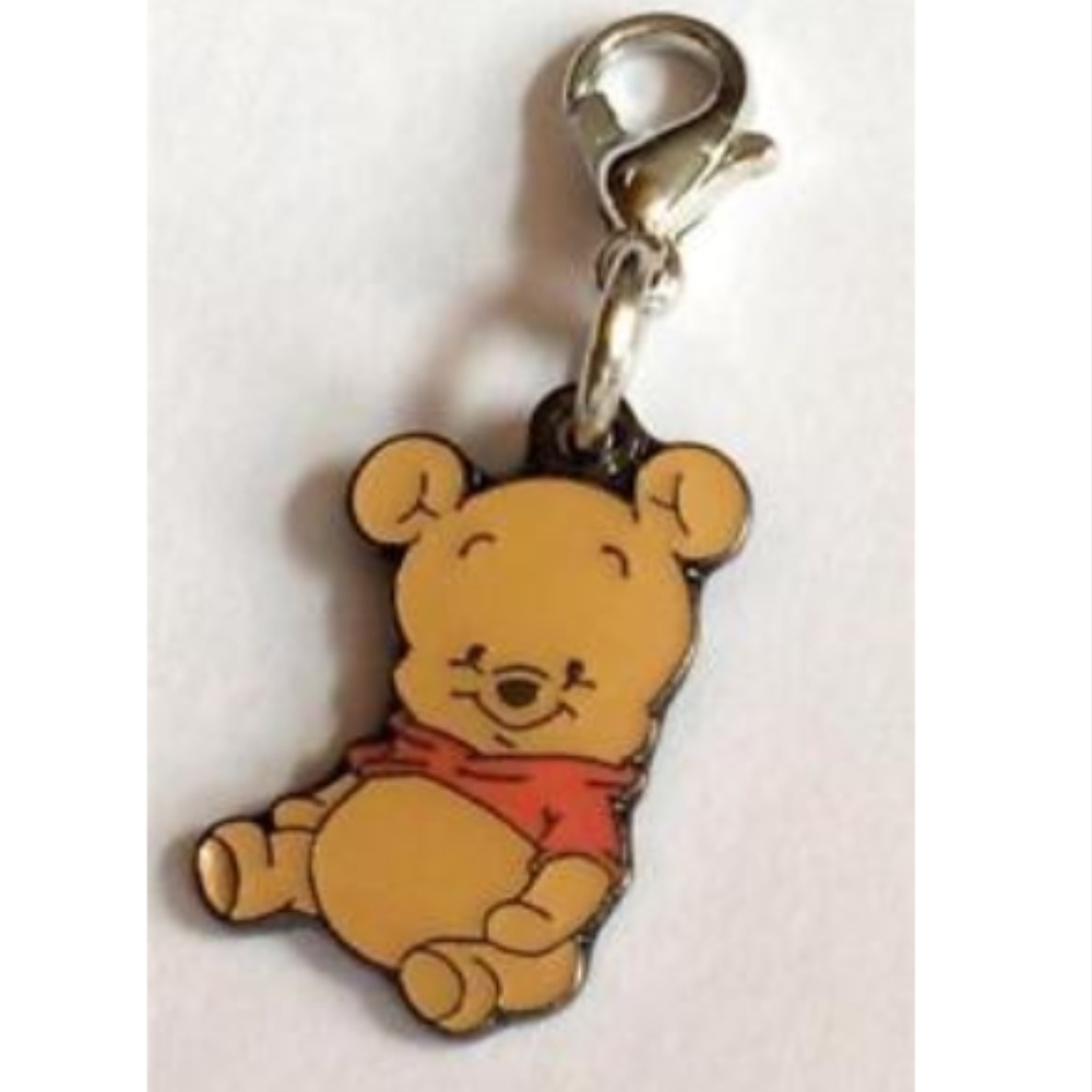 Disney Winnie the Pooh Bear Charm Zipper Pull